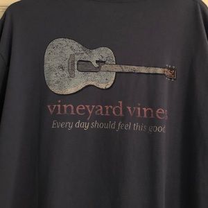 Short sleeve Vineyard Vines t-shirt